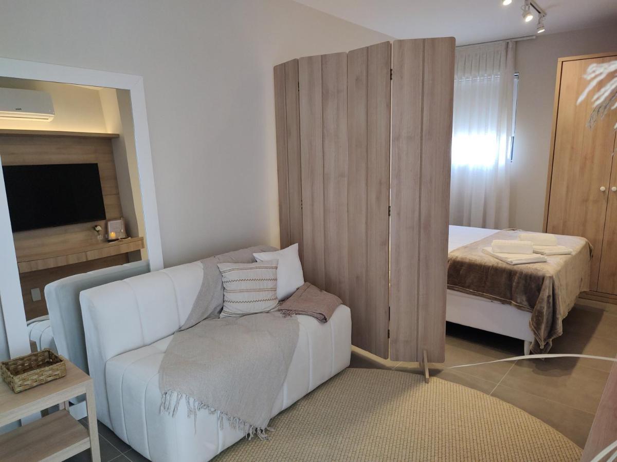 Loft 401 Perto Da Vila Germanica E Centro ブルメナウ エクステリア 写真